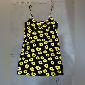 URBAN OUTFITTERS | Black & Yellow mini floral mini dress Size Small